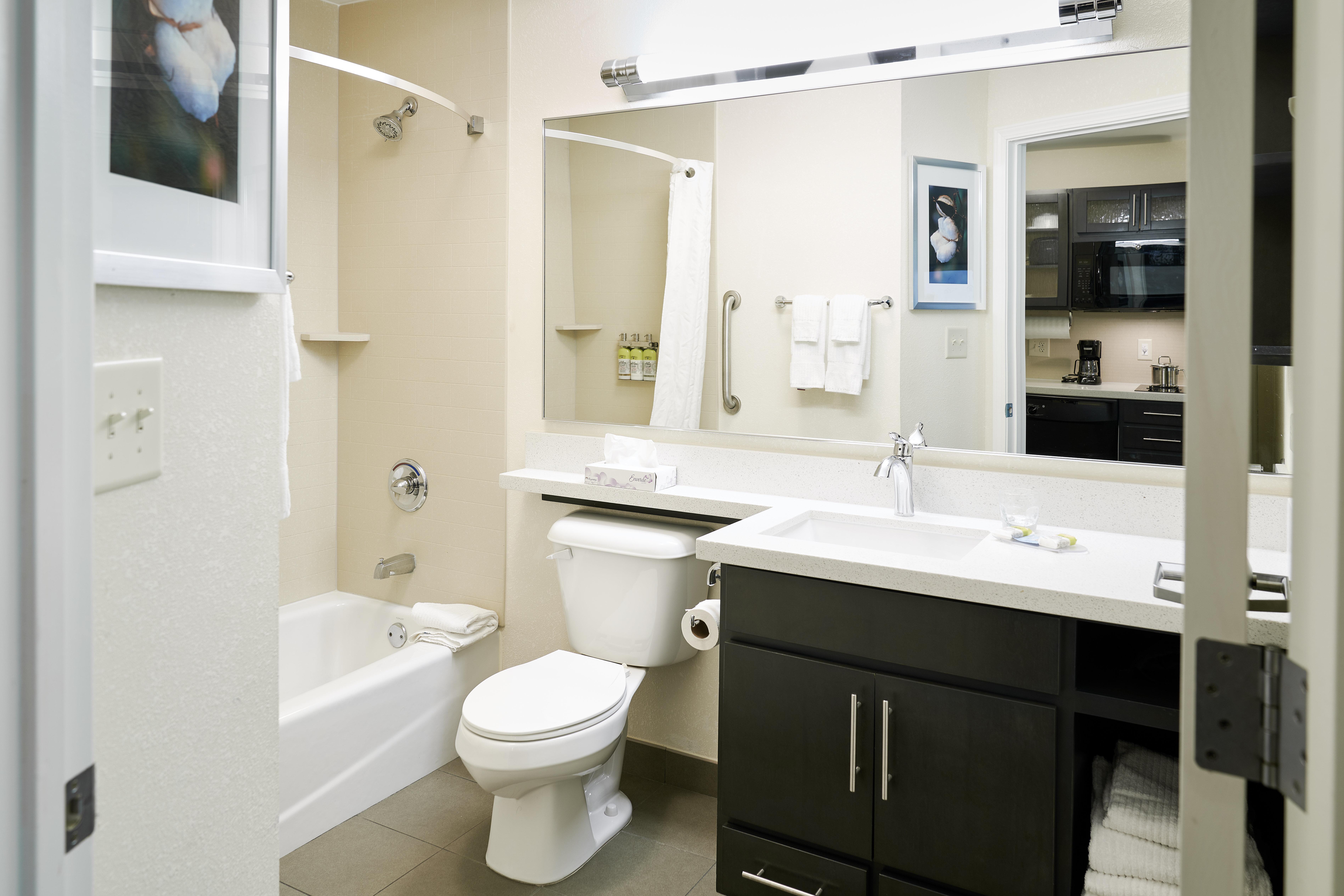 Candlewood Suites Lafayette By Ihg Экстерьер фото