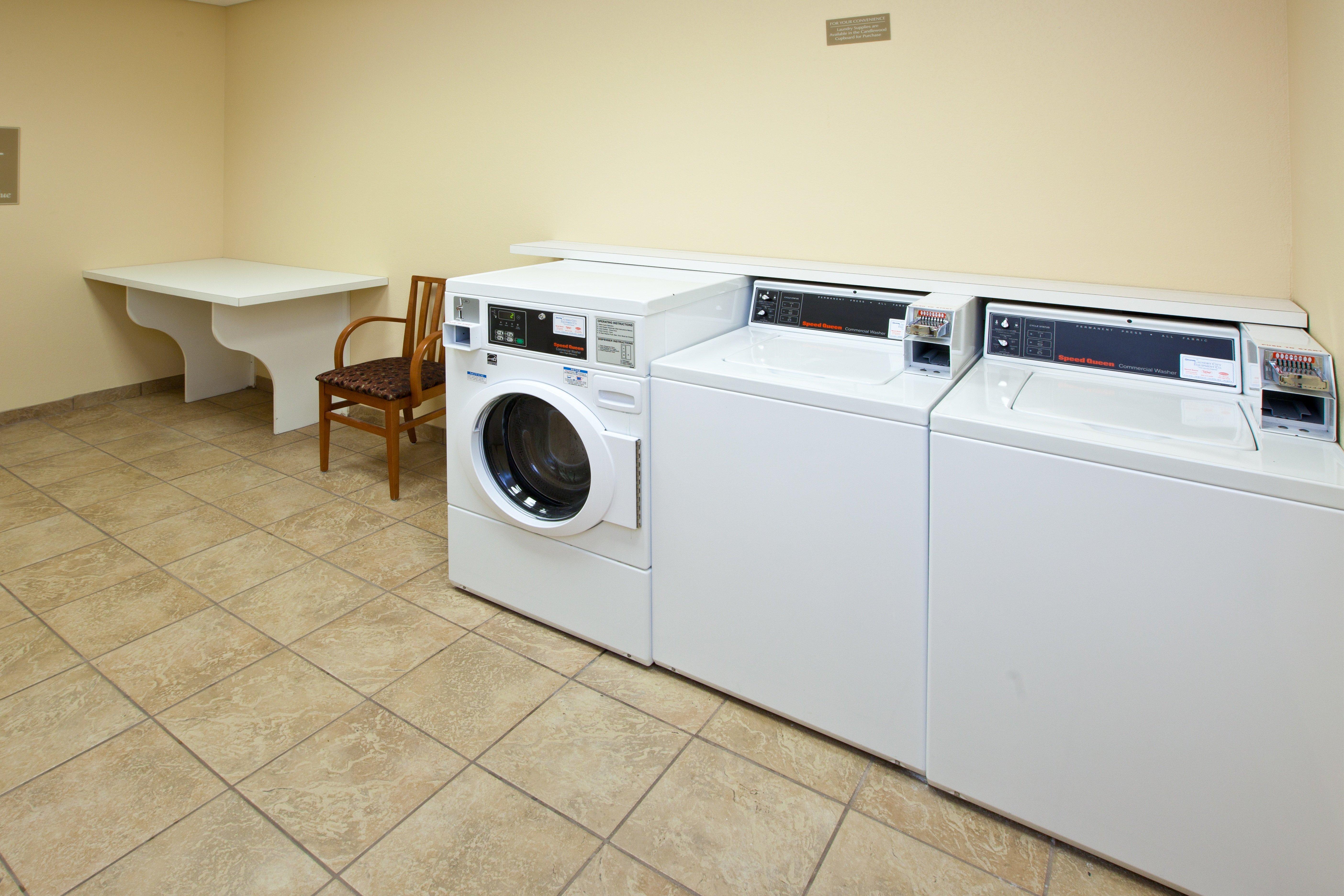 Candlewood Suites Lafayette By Ihg Экстерьер фото