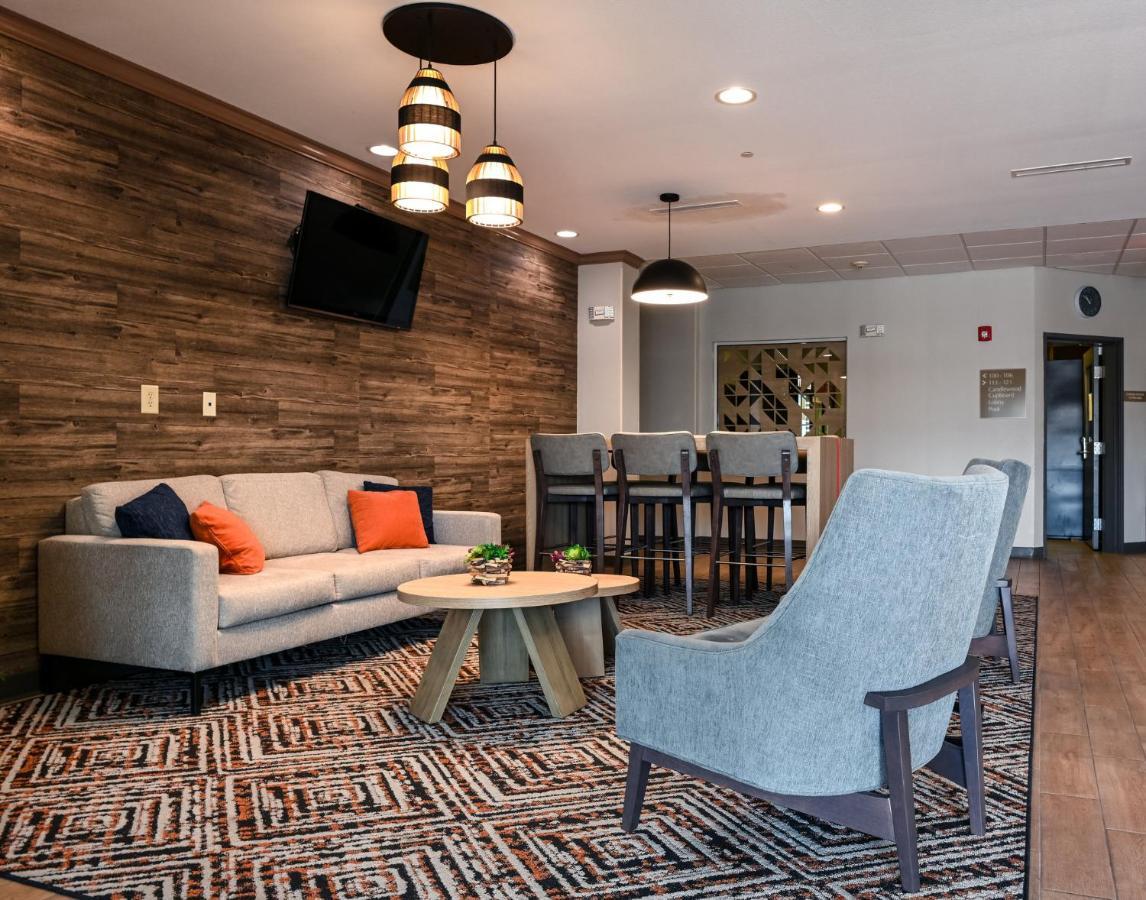 Candlewood Suites Lafayette By Ihg Экстерьер фото