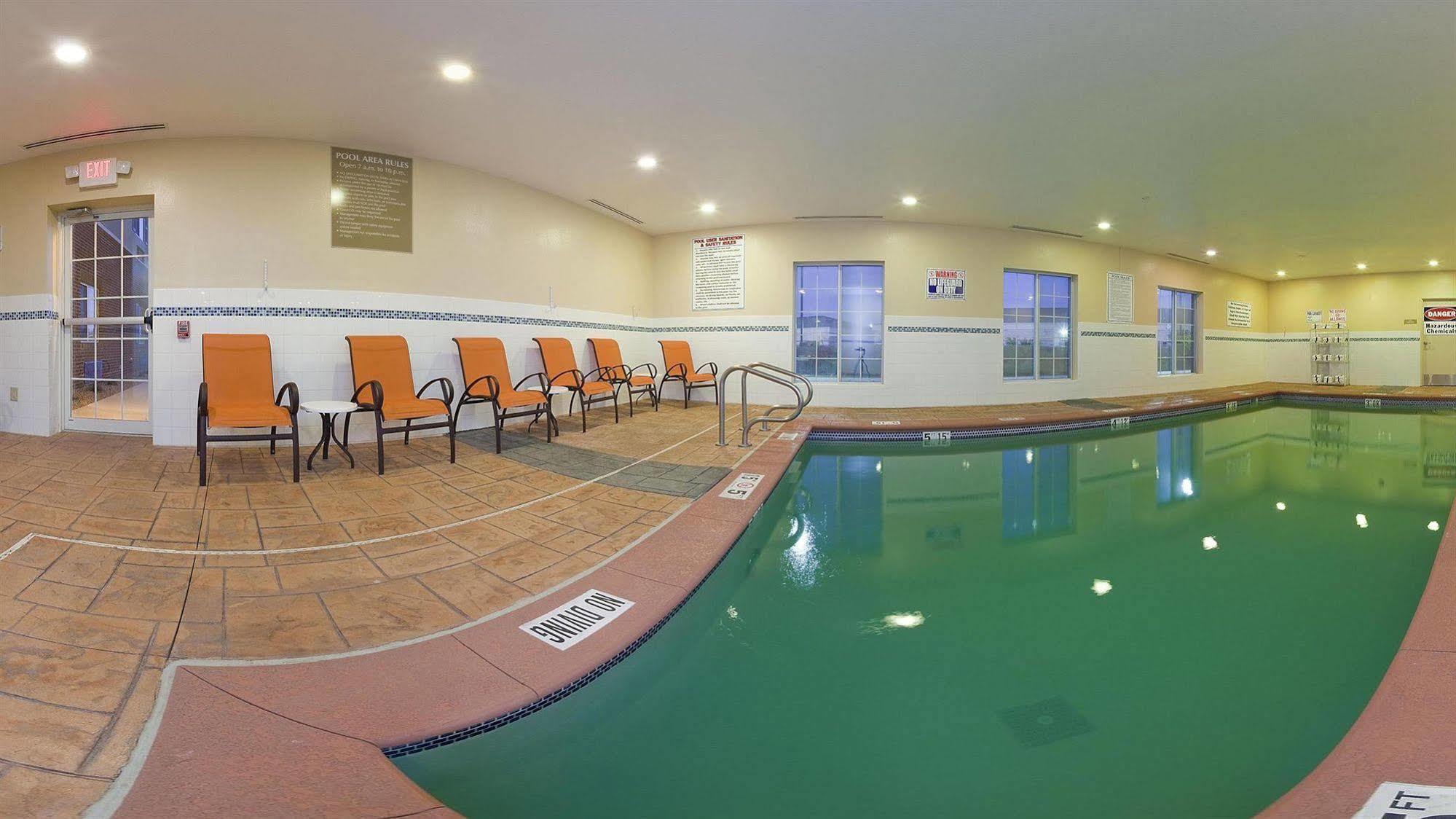 Candlewood Suites Lafayette By Ihg Экстерьер фото