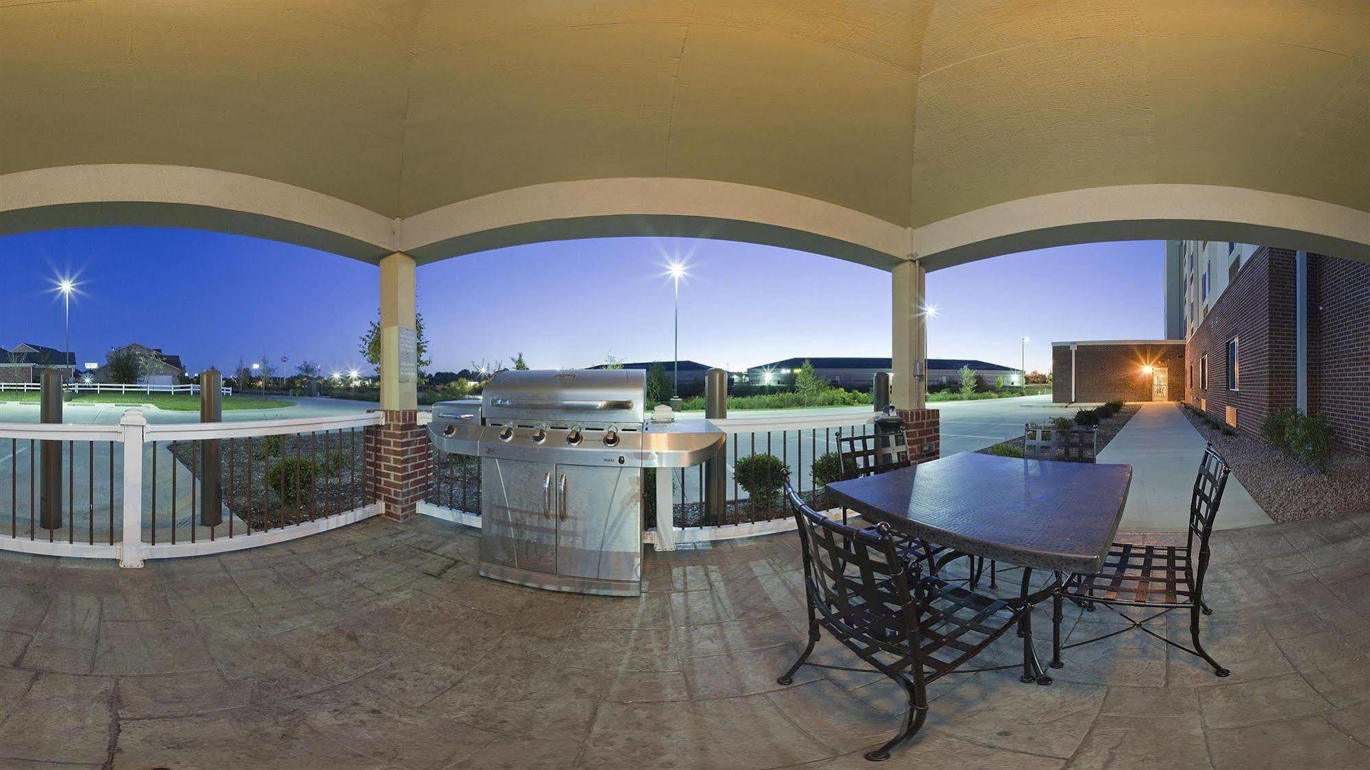 Candlewood Suites Lafayette By Ihg Экстерьер фото