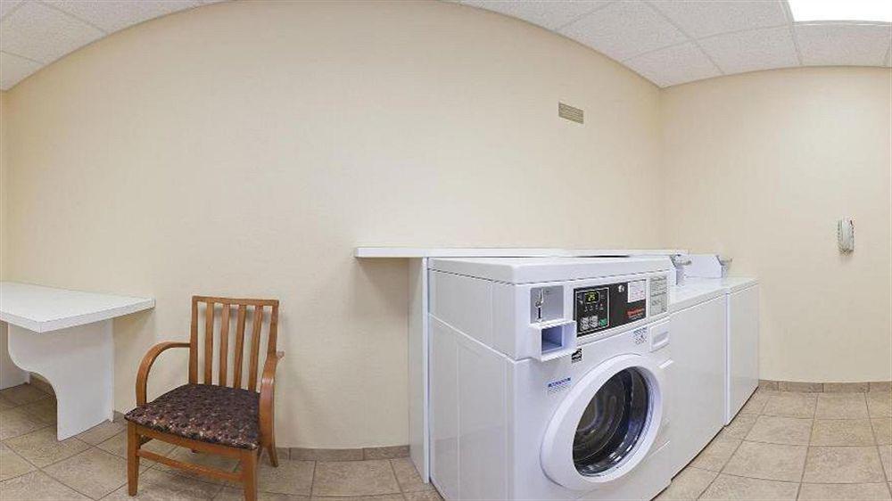 Candlewood Suites Lafayette By Ihg Экстерьер фото